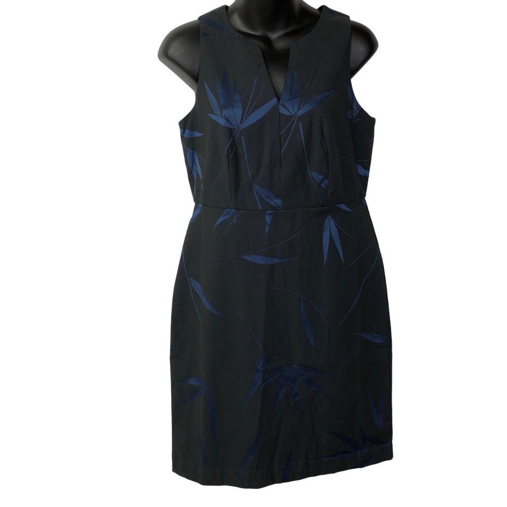 ANN TAYLOR‎ SHEATH SLEEVELESS V-NECK DRESS SIZE 4P new without tag